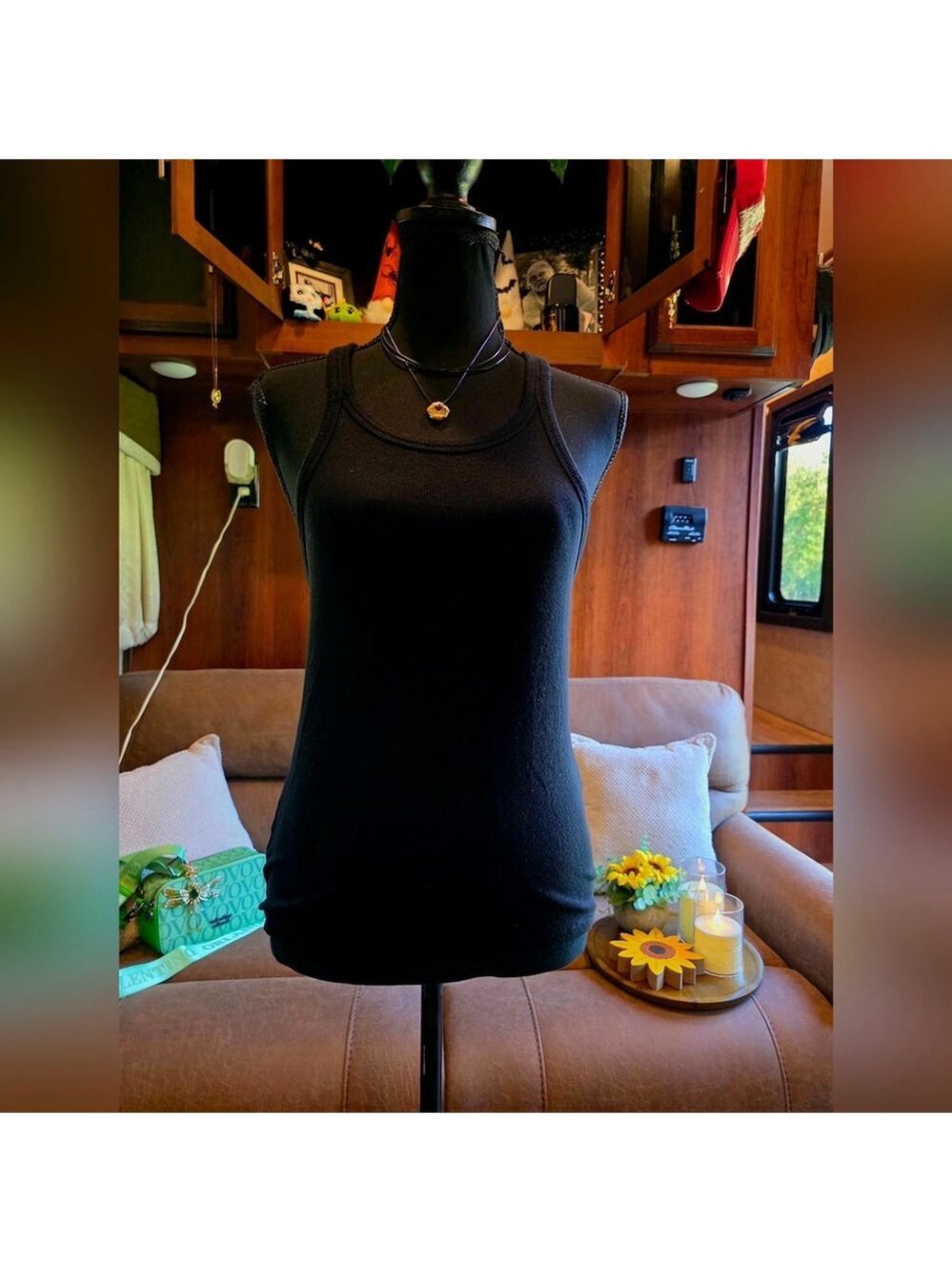 Victoria's Secret Black Ribbed Sleeveless Top Women's
